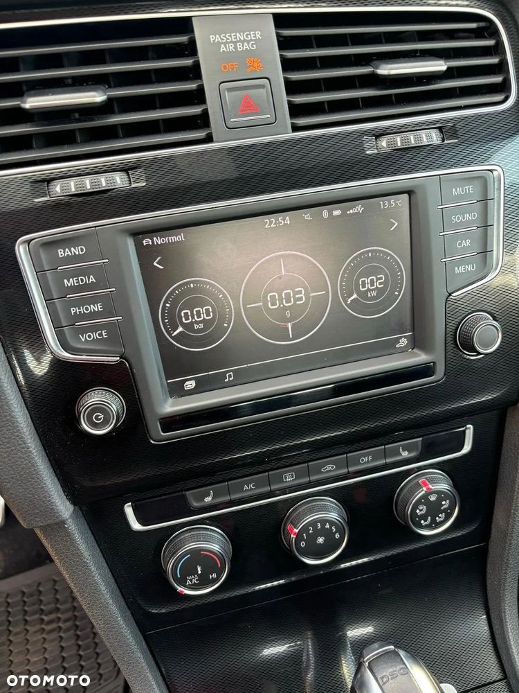 Volkswagen Golf GTI (BlueMotion Technology) DSG - 11