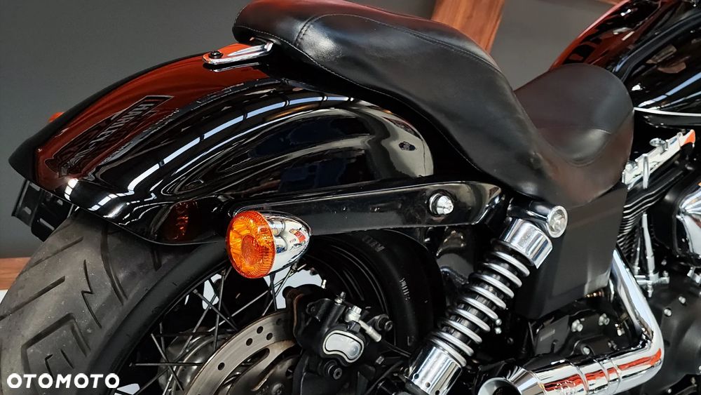 Harley-Davidson Dyna Wide Glide - 27