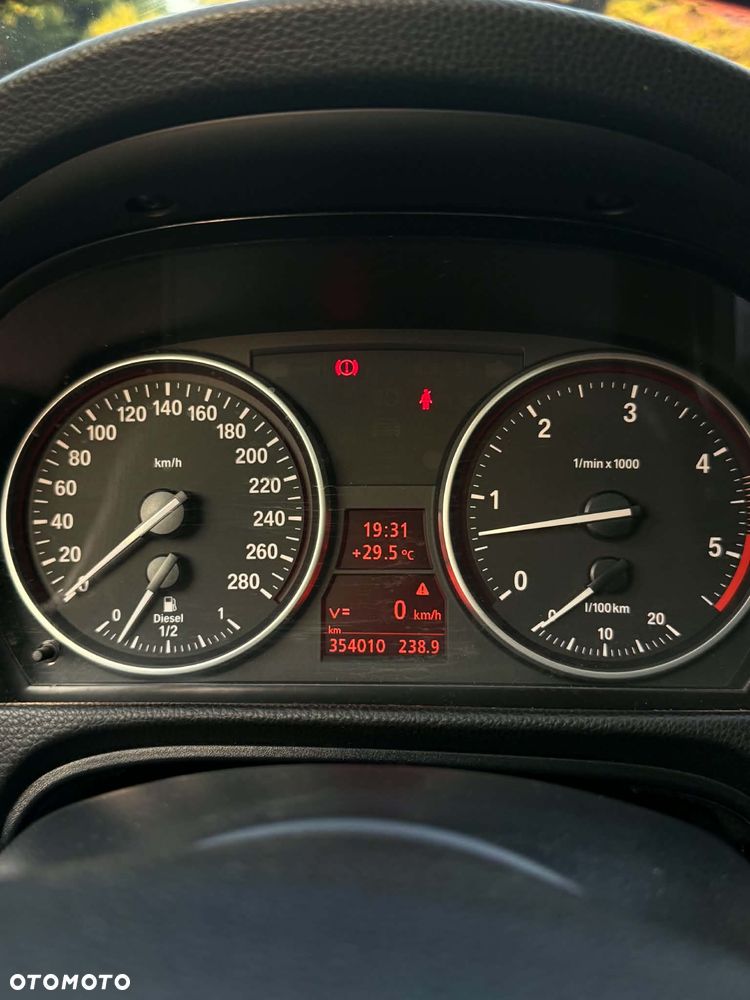 BMW Seria 3 330d - 13
