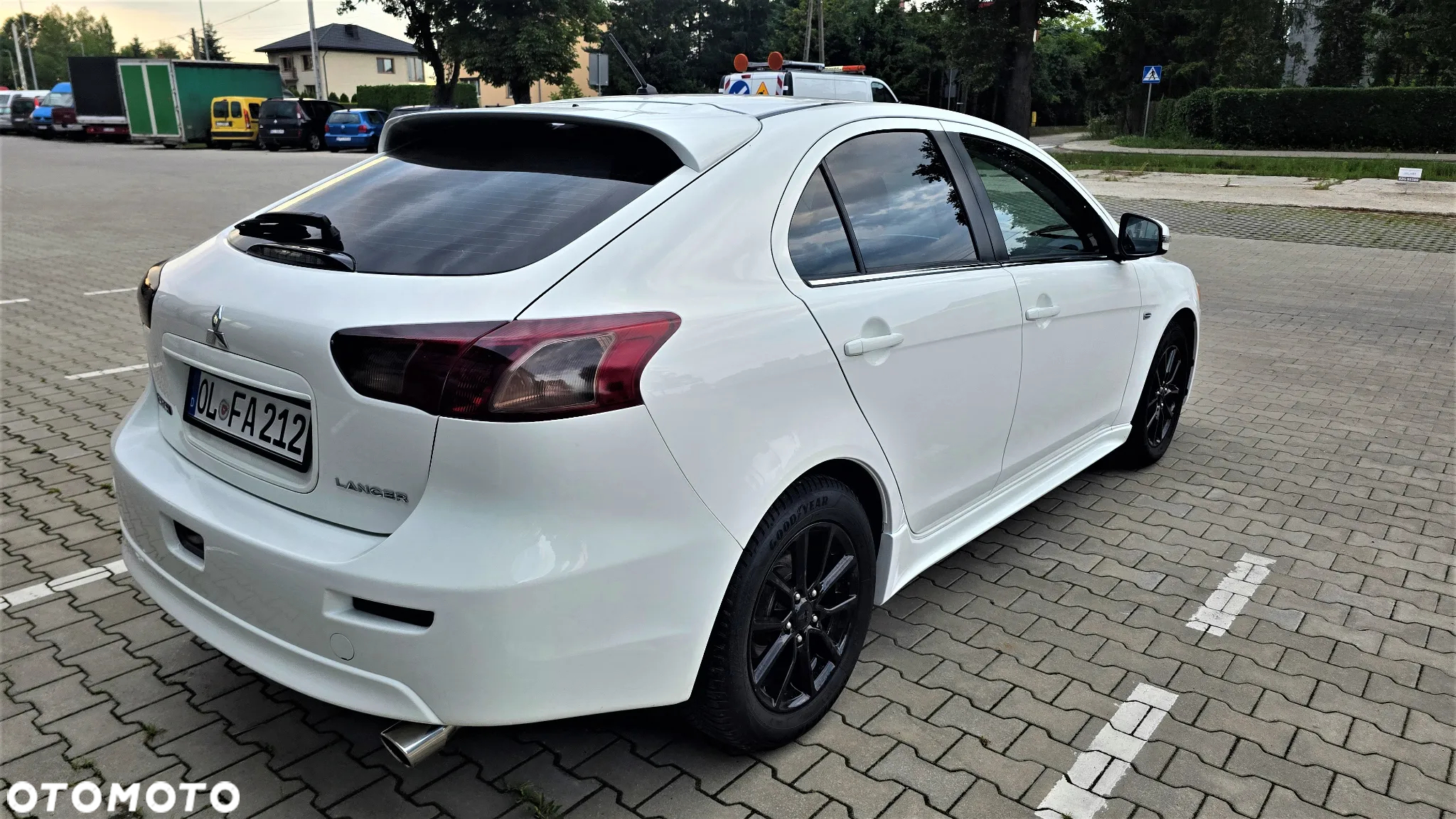 Mitsubishi Lancer Sportback 1.6 ClearTec Plus - 12