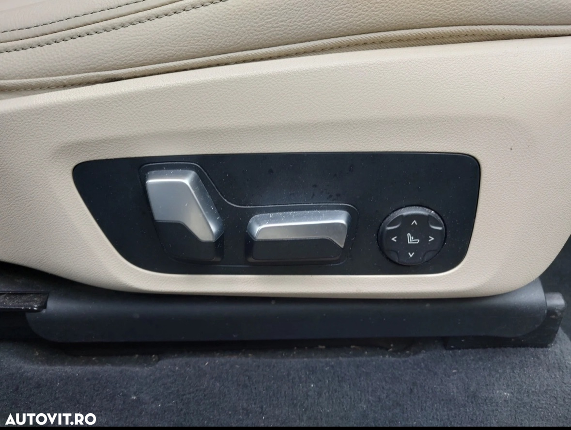 BMW X3 xDrive20d AT Luxury Line - 9