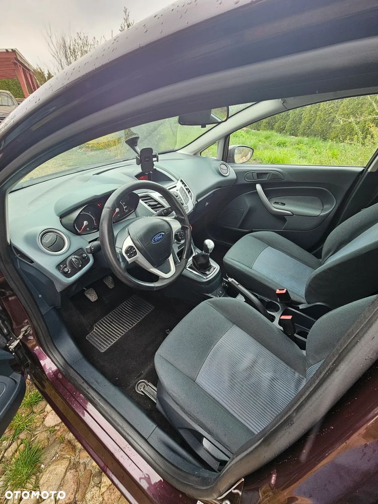 Ford Fiesta 1.25 Ghia - 13