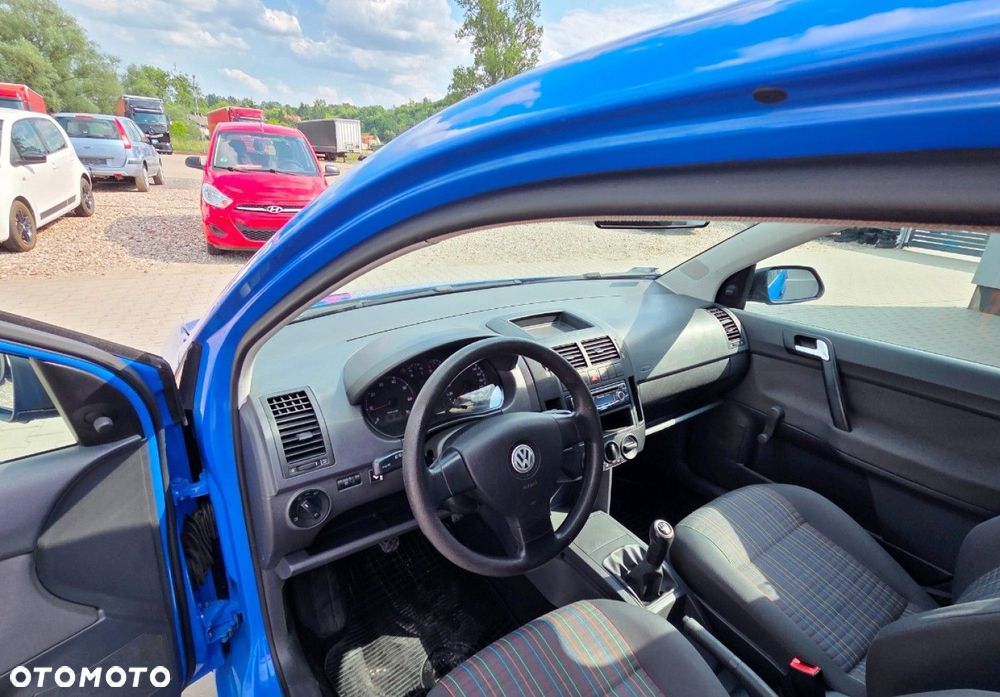 Volkswagen Polo - 6