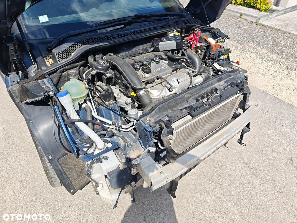 Peugeot RCZ 1.6 THP - 9