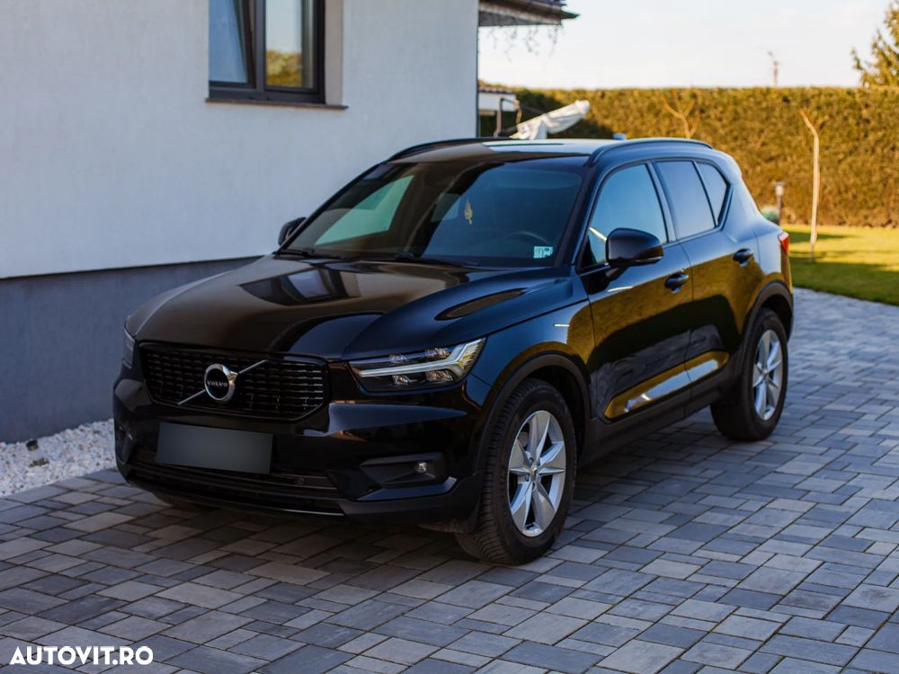 Volvo XC 40 D4 AWD R-Design - 2