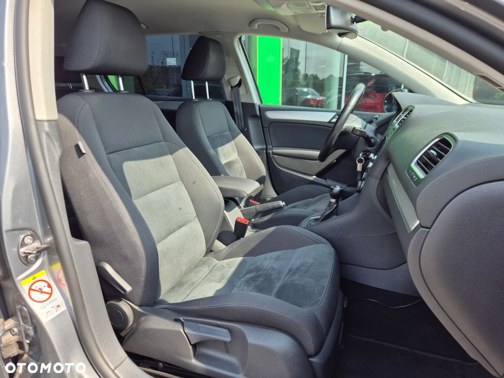Volkswagen Golf 1.4 TSI Highline - 15