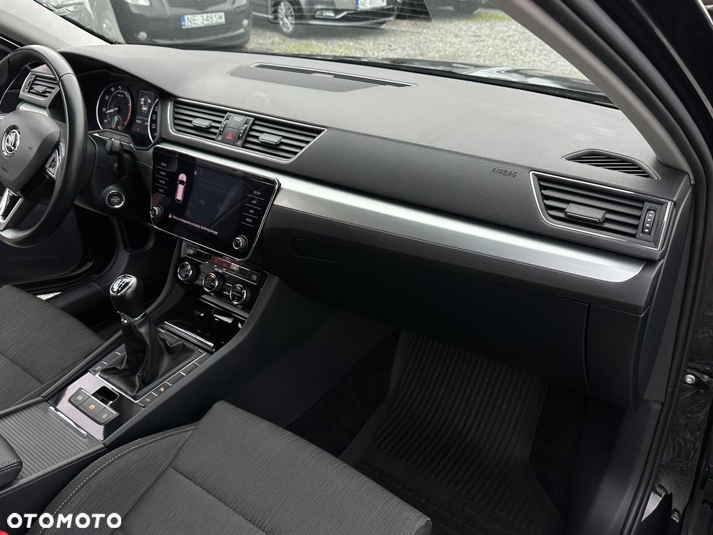 Skoda Superb 1.4 TSI ACT Ambition - 25