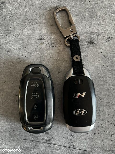 Hyundai Veloster - 21
