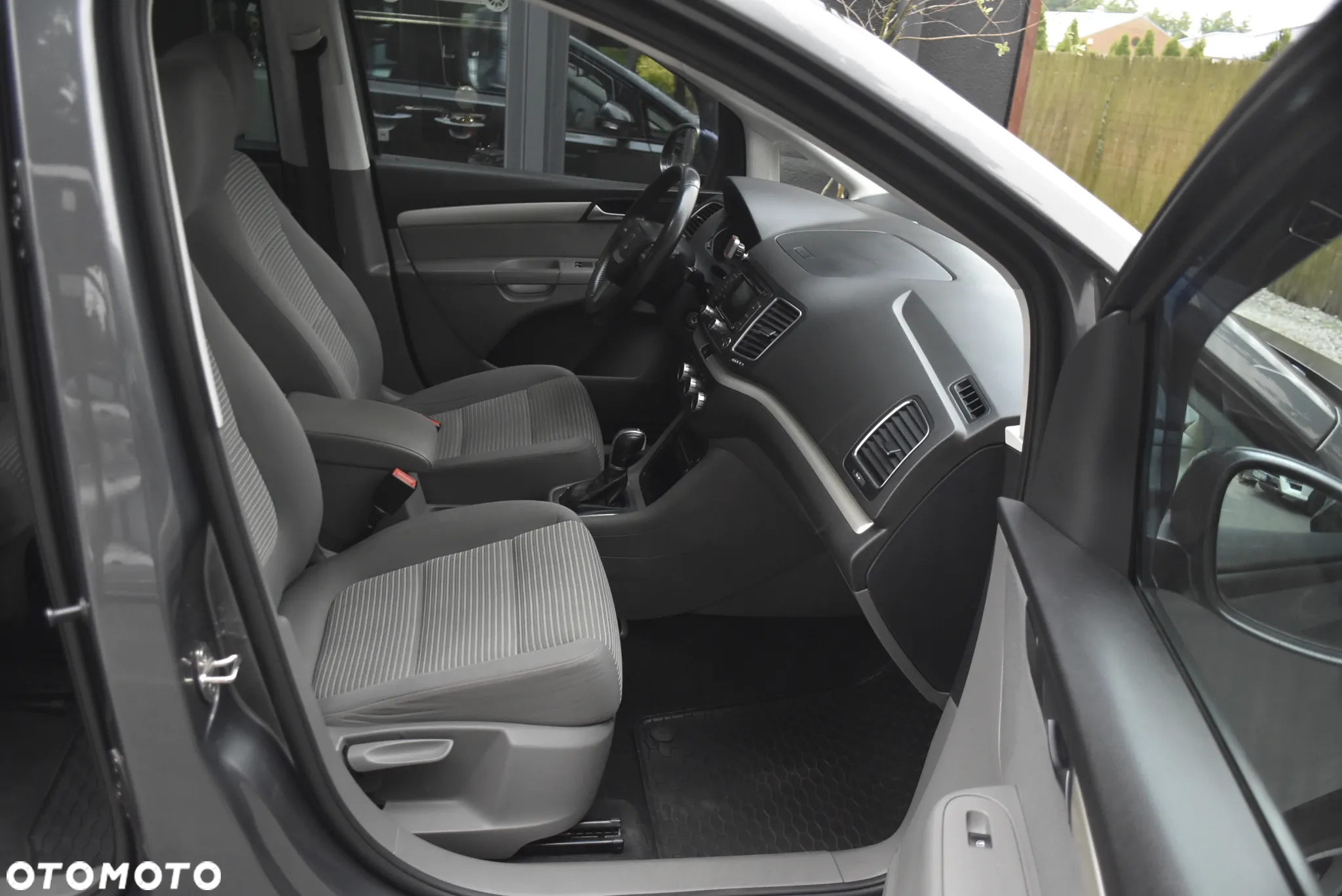 Seat Alhambra 2.0 TDI Start & Stop DSG 4Kids - 8