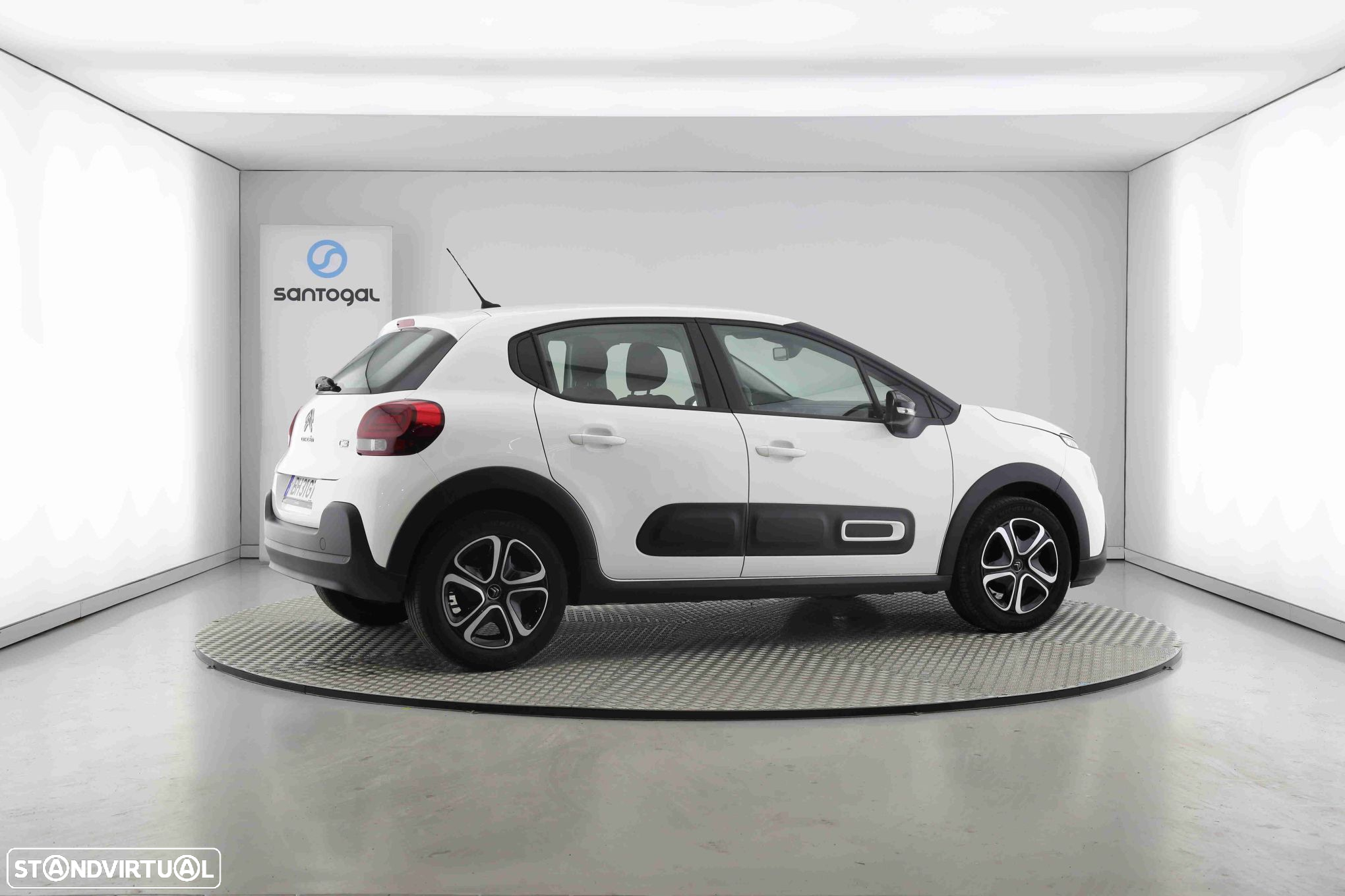 Citroën C3 1.2 PureTech Plus - 3