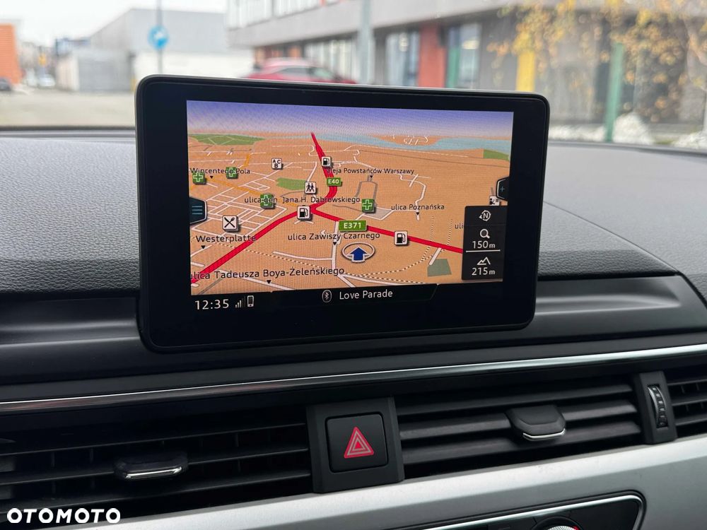 Audi A4 Avant 2.0 TDI S tronic - 36