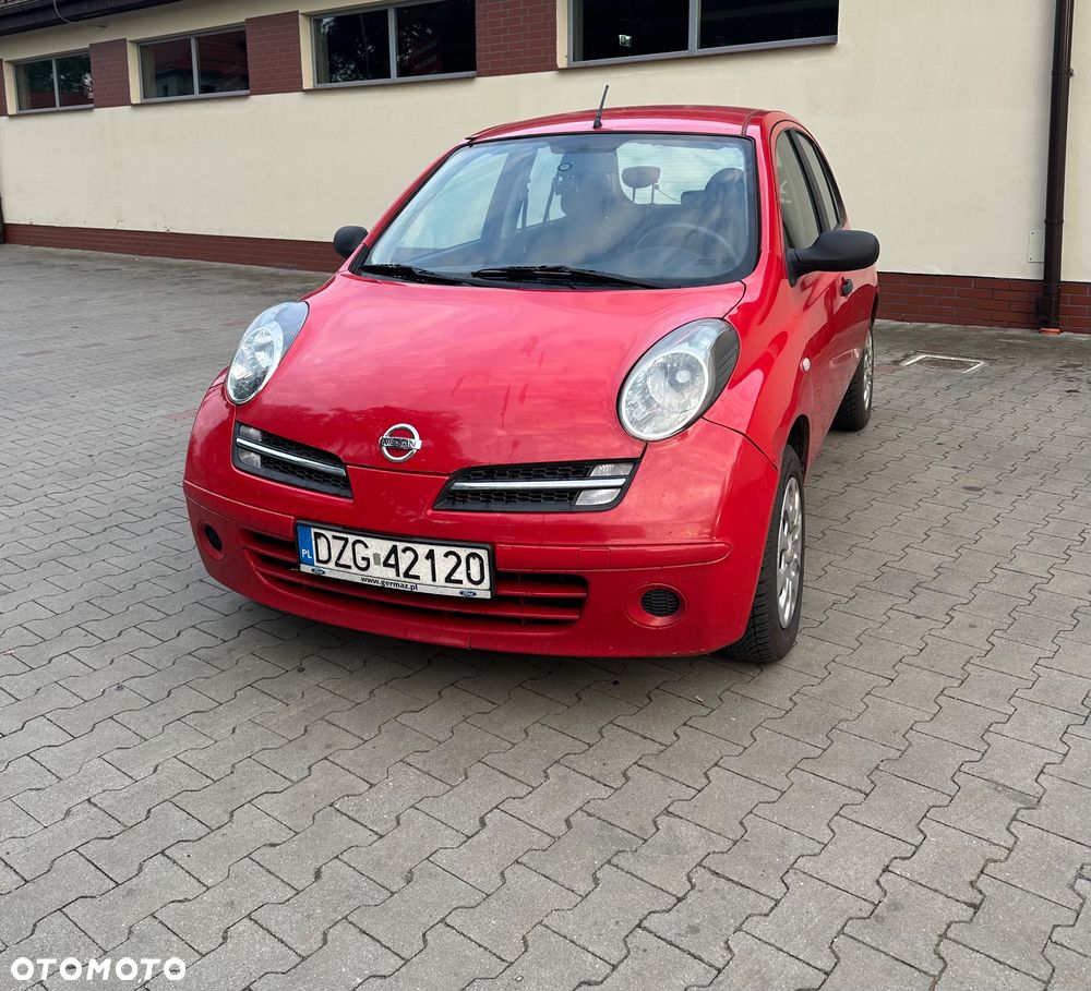 Nissan Micra - 1