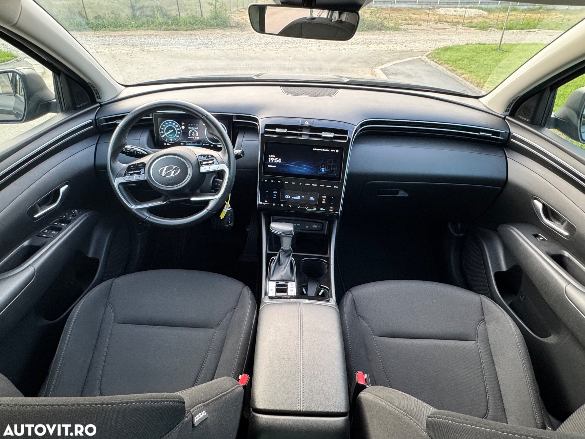 Hyundai Tucson 1.6 CRDi 48V-Hybrid 2WD DCT Trend - 11
