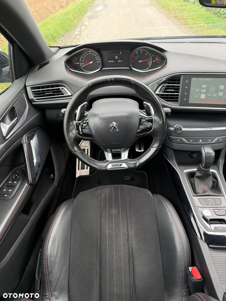 Peugeot 308 - 13