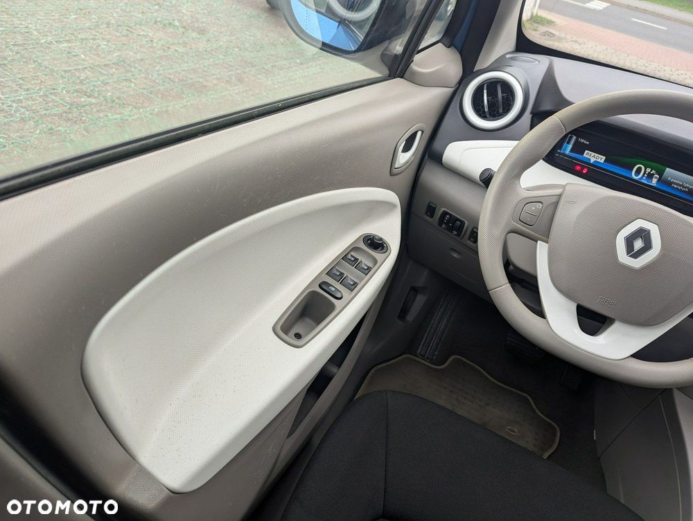 Renault Zoe - 24