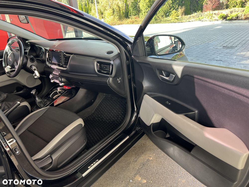 Kia Stonic - 4