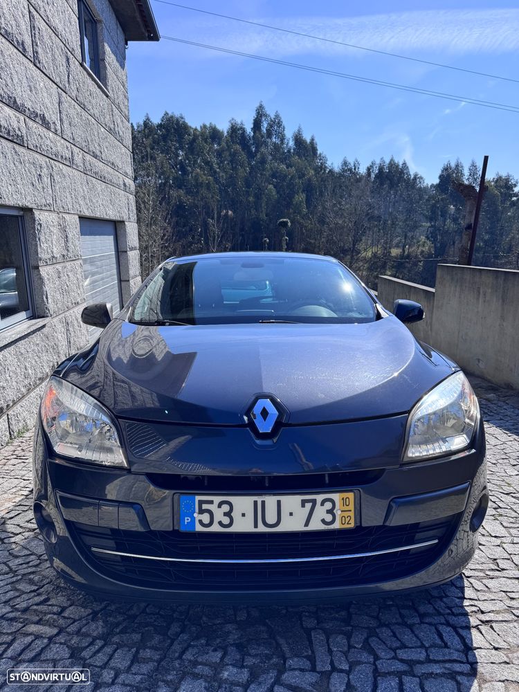 Renault Mégane 1.5 dCi Dynamique S - 1