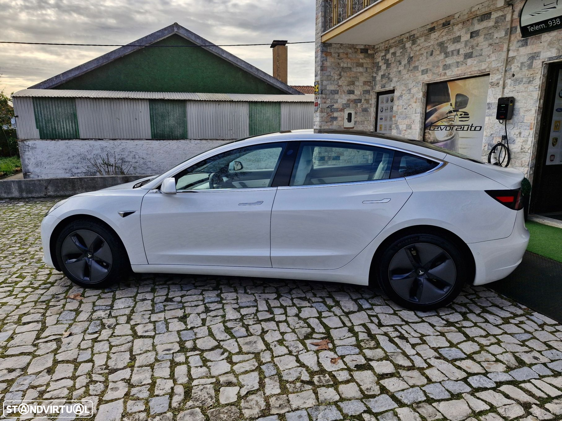 Tesla Model 3 Long-Range Dual Motor AWD - 4