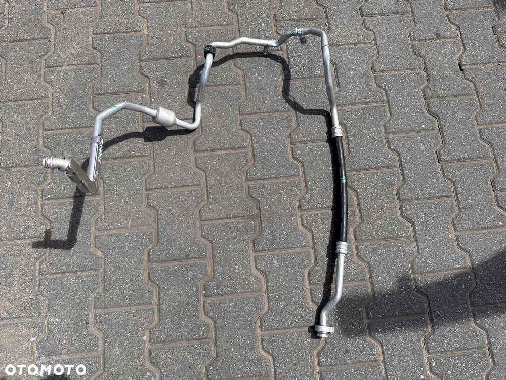Przewód klimatyzacji VW Audi Seat Skoda 2Q0816743AA - 2