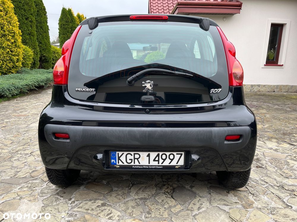 Peugeot 107 70 Millesim 200 - 8