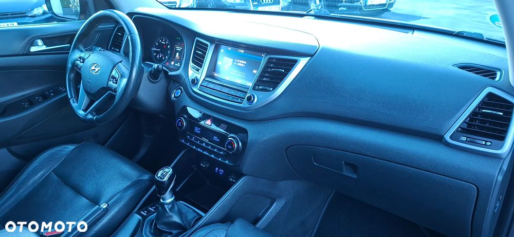 Hyundai Tucson 1.6 Turbo 4WD Advantage - 14