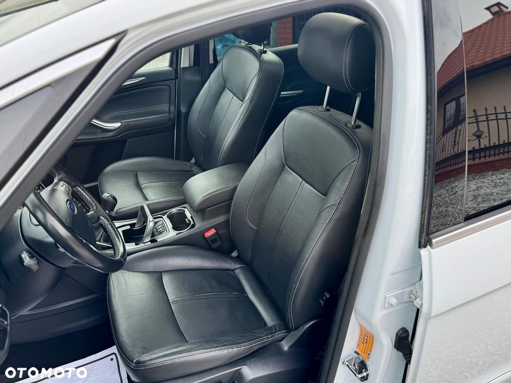 Ford S-Max 2.0 TDCi DPF Titanium X - 22