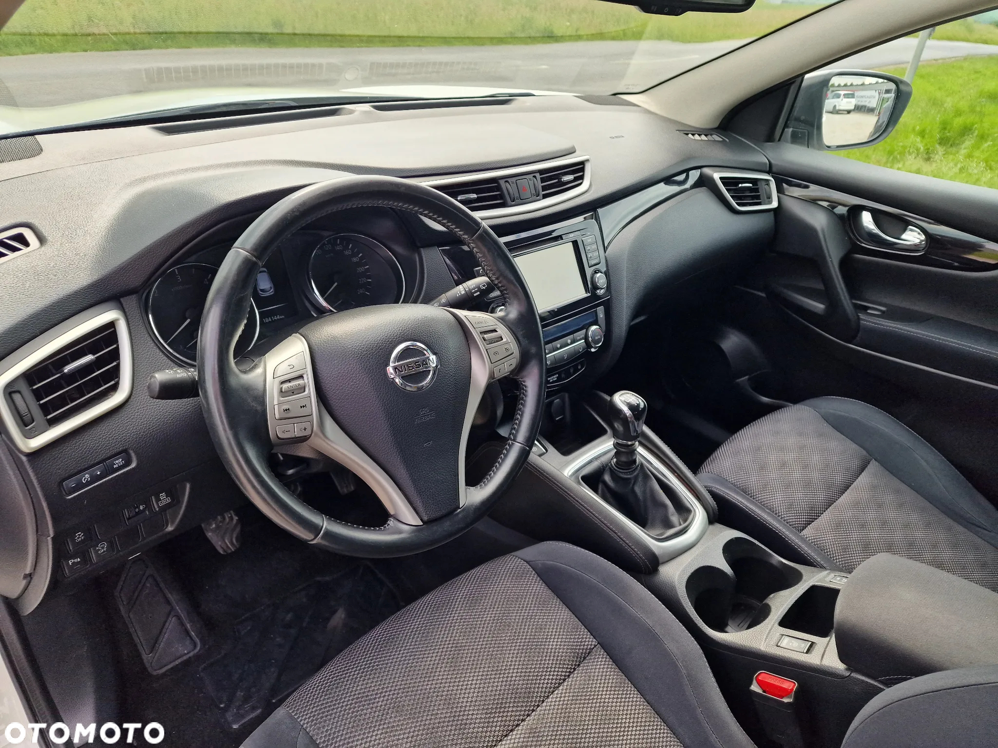 Nissan Qashqai 1.6 dCi 4 x 4 DPF tekna - 14