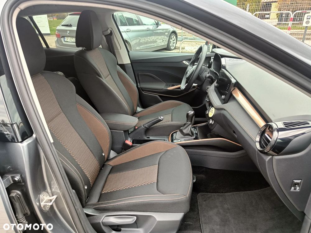 Skoda Fabia 1.0 TSI Style Color - 10