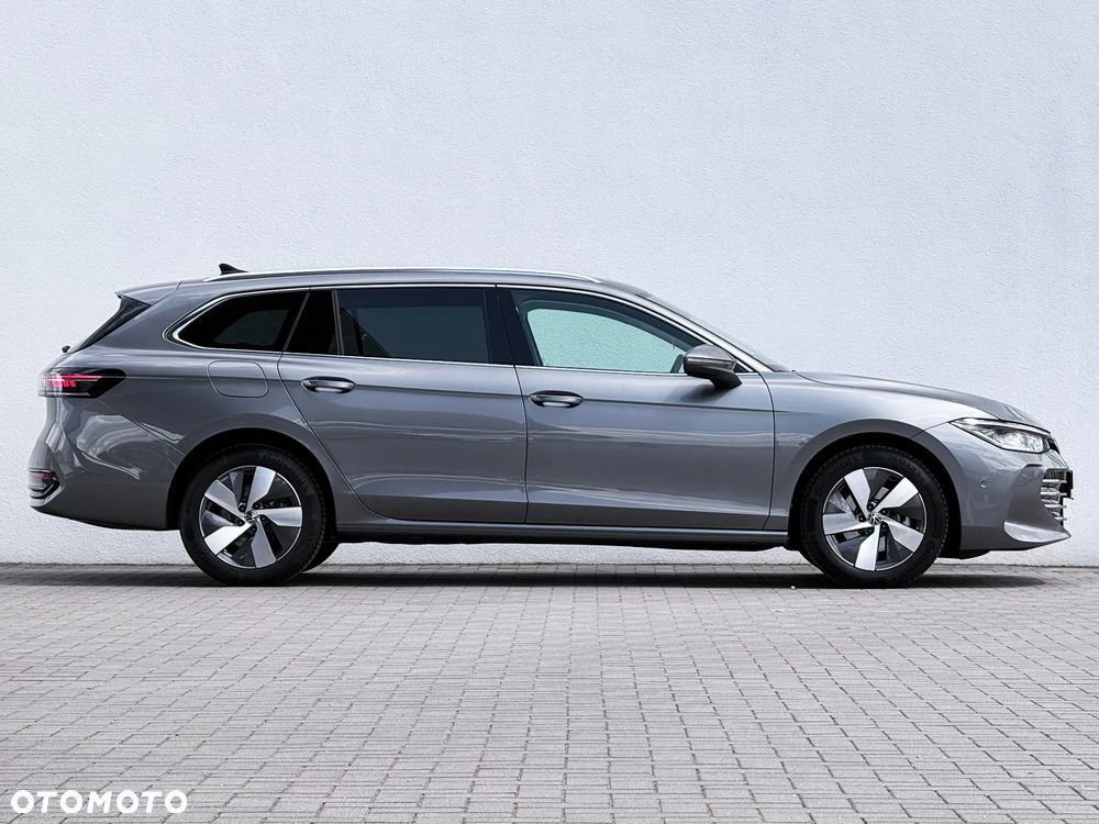 Volkswagen Passat 2.0 TDI EVO Elegance DSG - 4