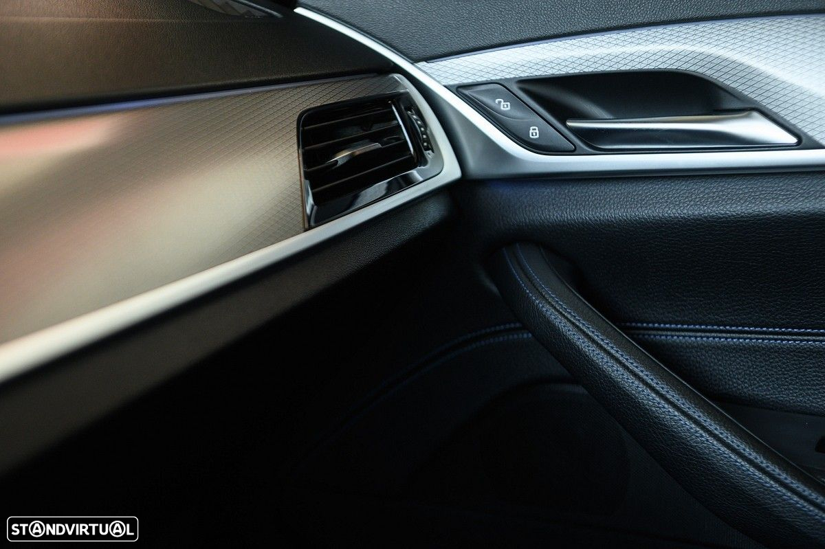BMW 530 e iPerformance Pack M - 53