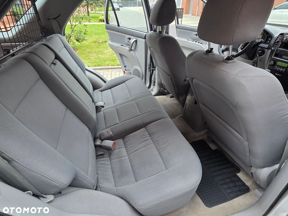 Kia Sorento 2.5 CRDi VGT EX - 26