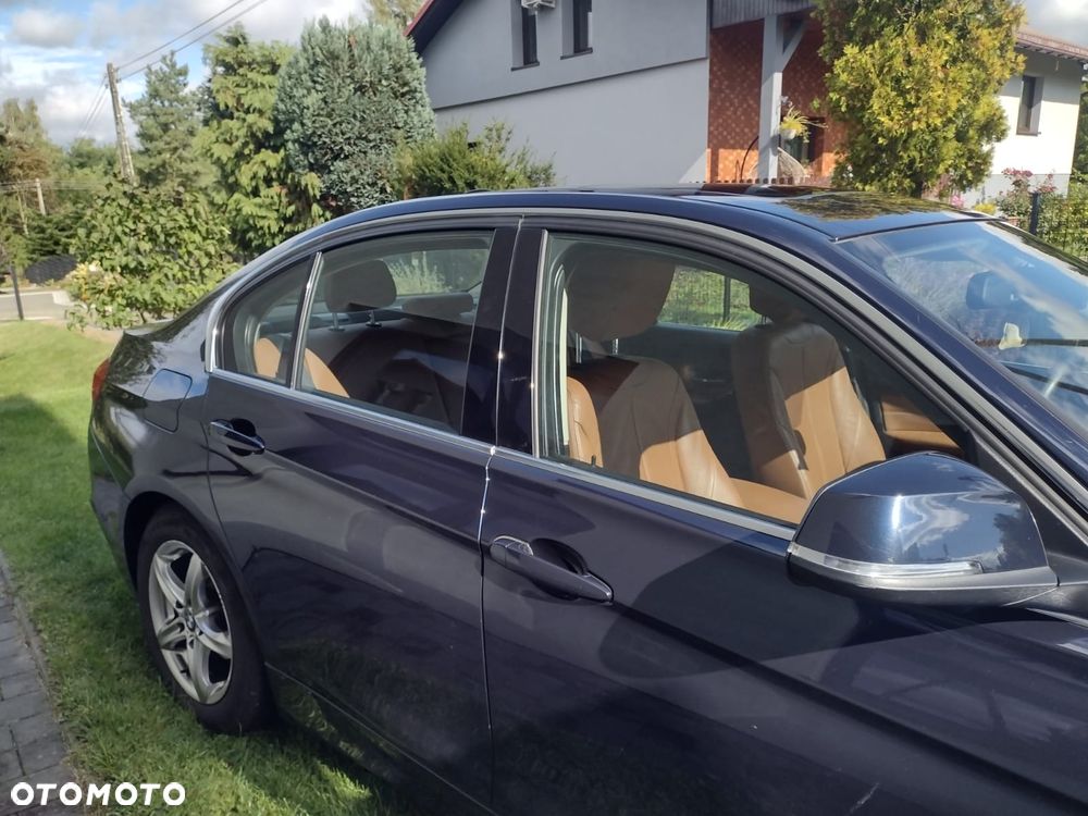 BMW Seria 3 - 2