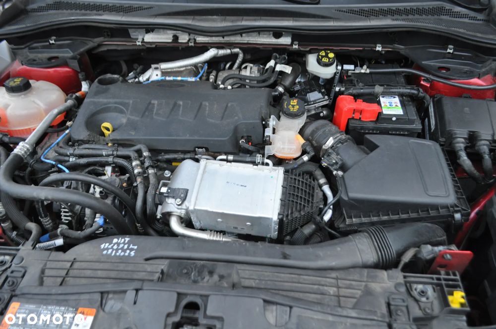 Ford Kuga 2.0 TDCi 4x2 ST-Line - 2