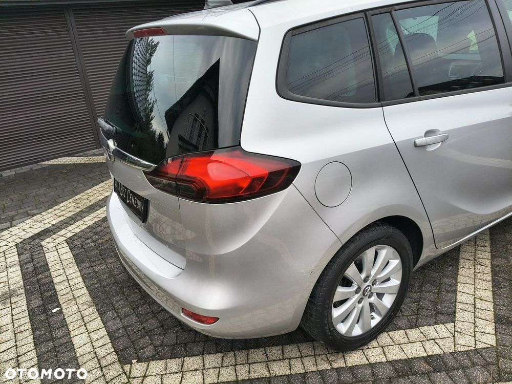 Opel Zafira - 30