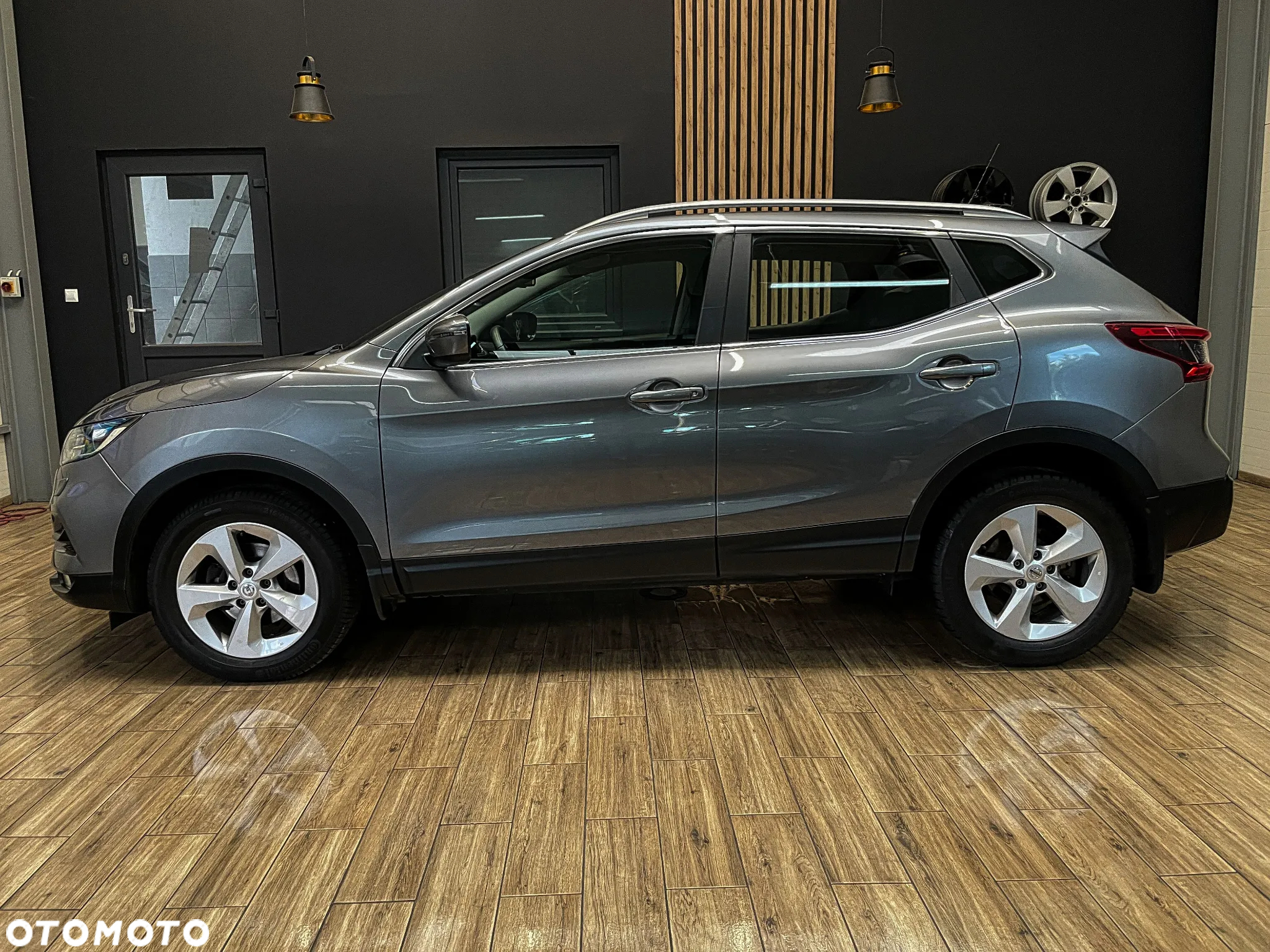 Nissan Qashqai 1.5 dCi DCT TEKNA - 12