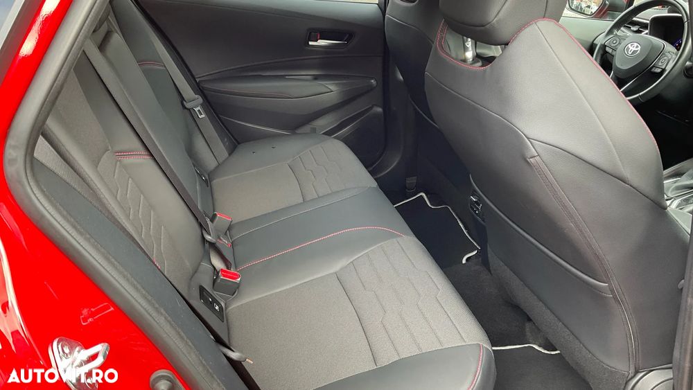 Toyota Corolla 1.8 Hybrid Touring Sports - 14