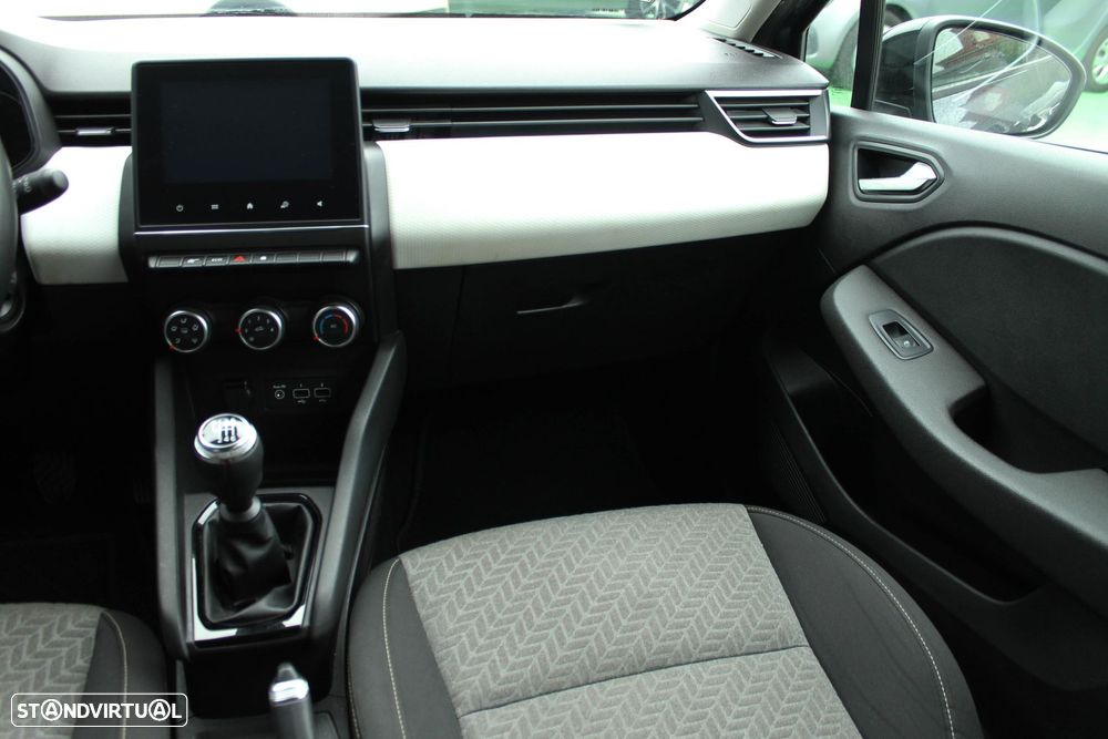 Renault Clio 1.0 TCe Limited - 36