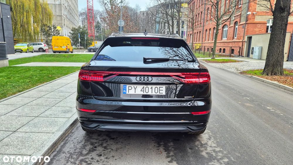 Audi Q8 55 TFSI mHEV Quattro Tiptronic - 7