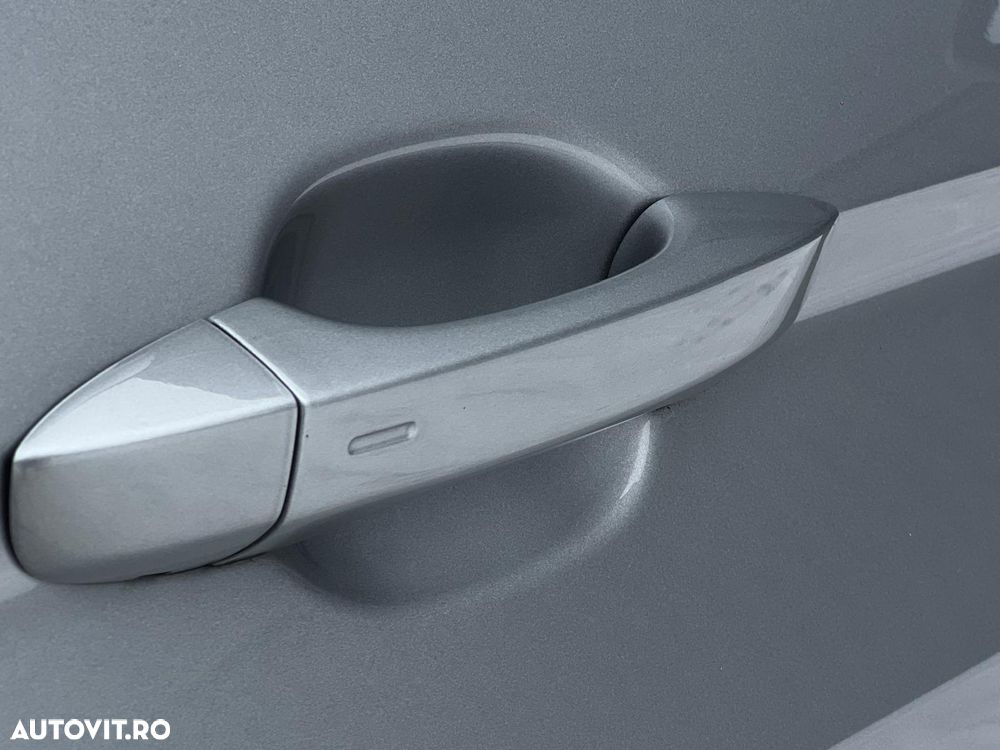 Volkswagen Tiguan 2.0 TDI SCR 4Motion DSG Highline - 29