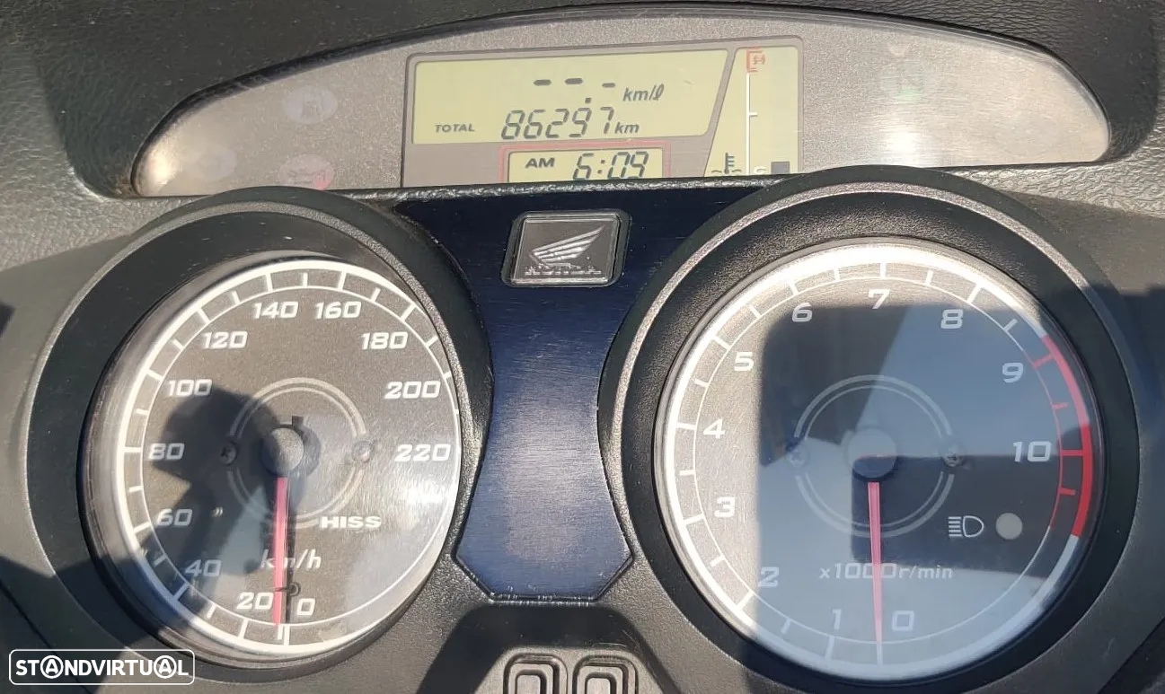 Honda Varadero 1000 - 12
