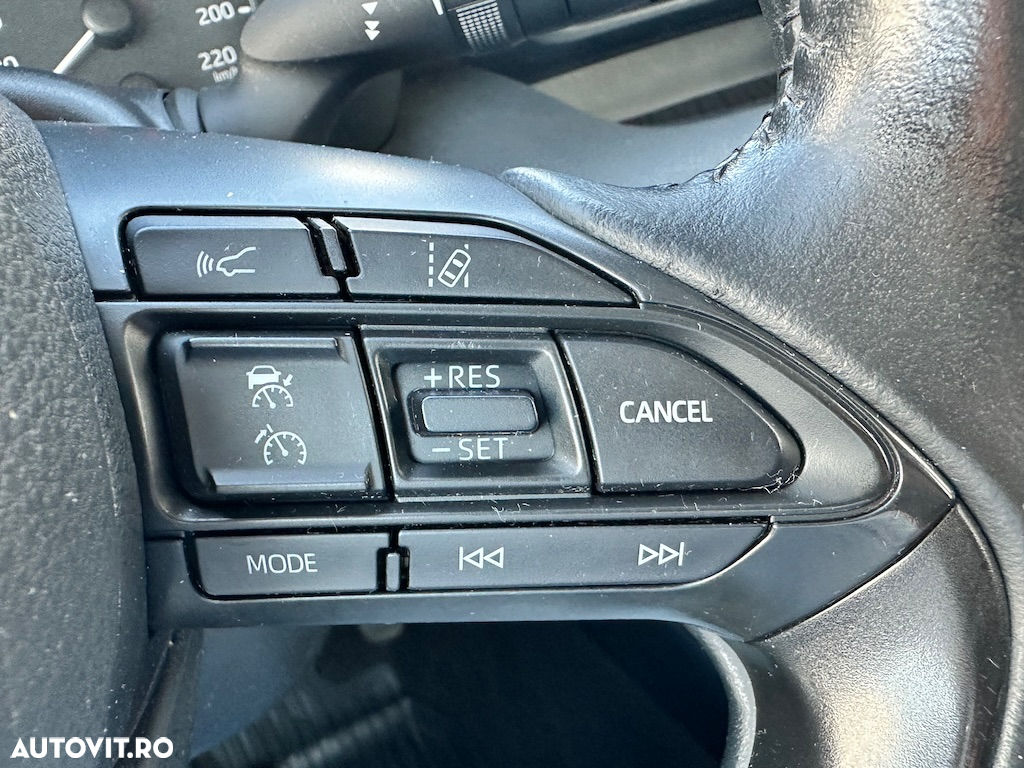 Toyota Yaris Hybrid 1.5 VVT-i Business Edition - 8