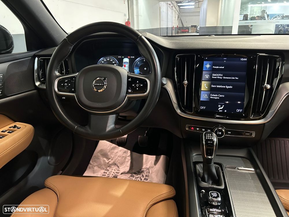 Volvo V60 2.0 D3 Inscription - 23