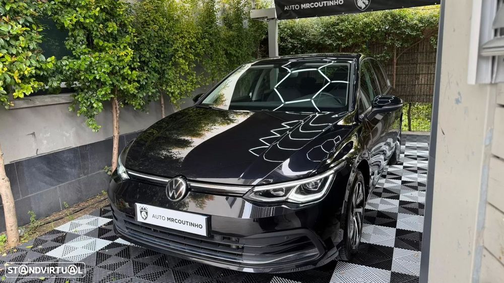 VW Golf 1.4 TSI e-Hybrid DSG - 11