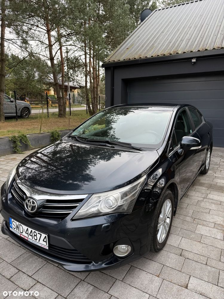 Toyota Avensis 1.8 Sol - 3