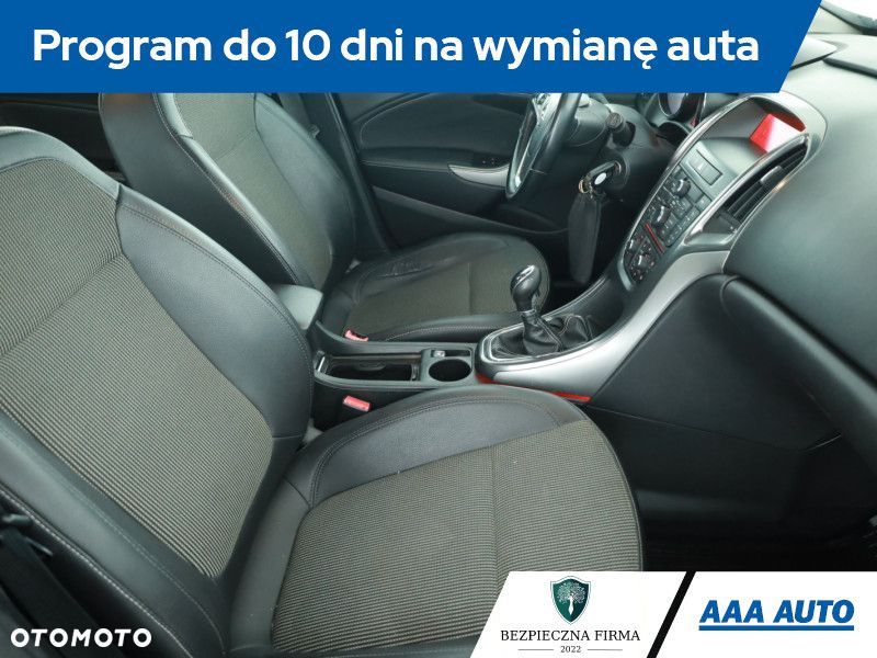 Opel Astra - 9