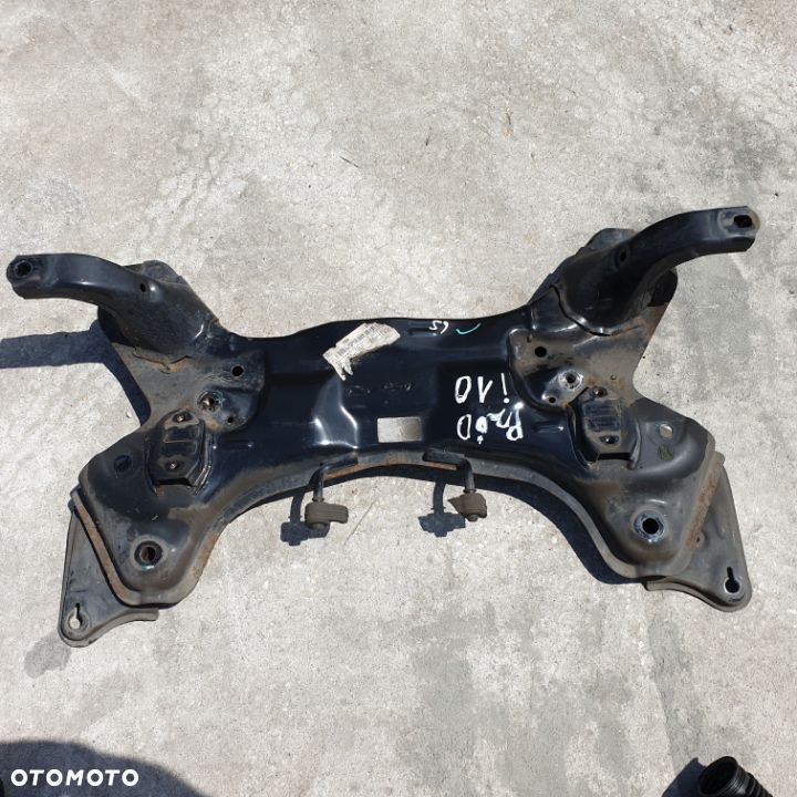 HYUNDAI I10 II 2 1.2 WOZEK SANKI KOLYSKA PRZOD 15R - 1