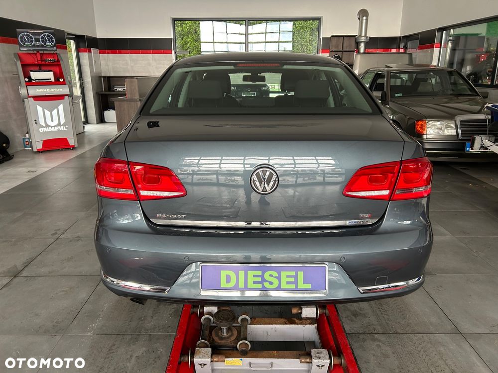 Volkswagen Passat Variant 1.6 TDI (BlueMotion Technology) Comfortline - 6