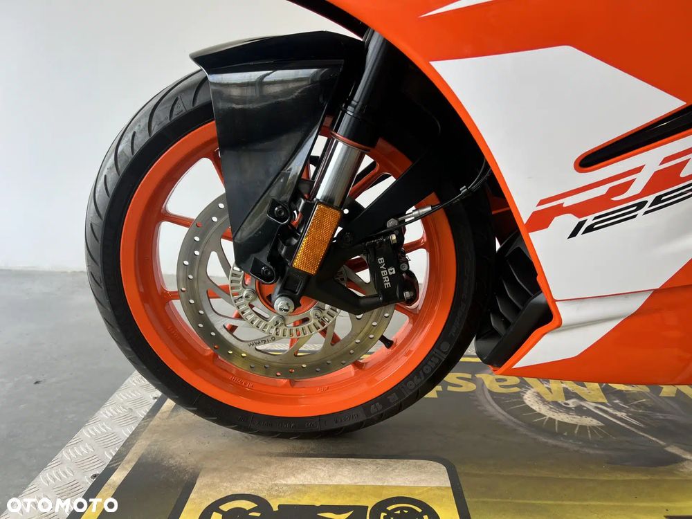 KTM RC 125 - 7