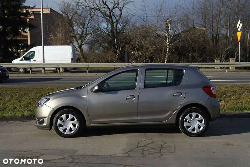 Dacia Sandero 1.2 16V - 6