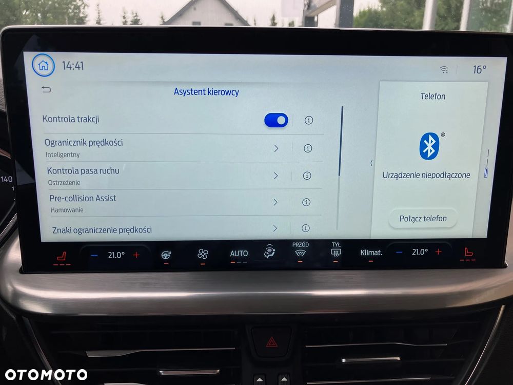 Ford Focus 1.5 EcoBlue SCR Connected - 32